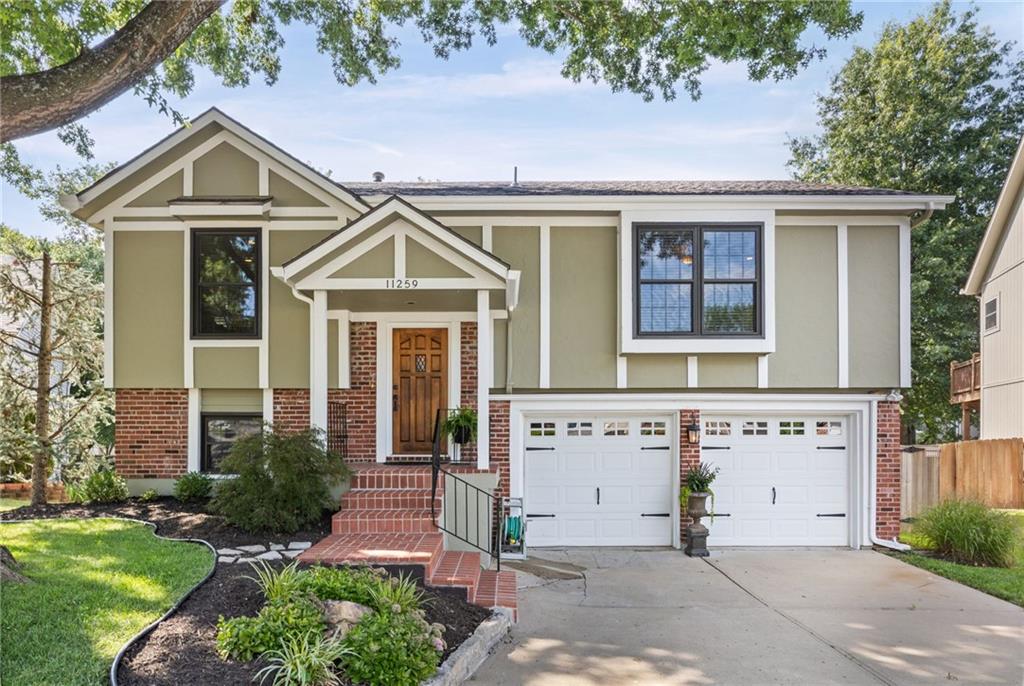 Listing Photo MLS #HMS2618237