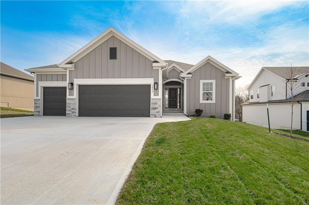 Listing Photo MLS #HMS2618546