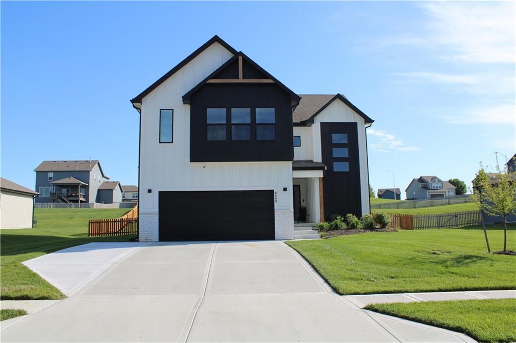 Listing Photo MLS #HMS2618794