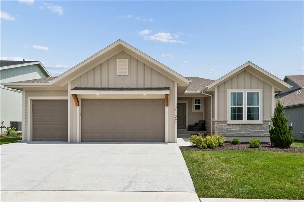Listing Photo MLS #HMS2619172