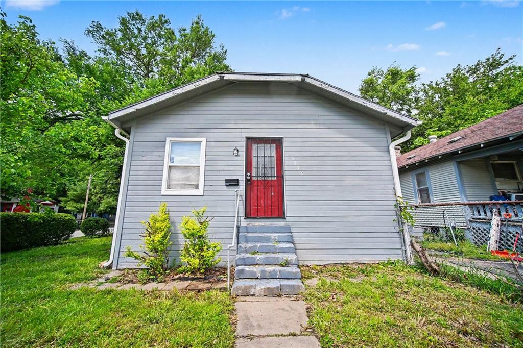 Listing Photo MLS #HMS2619428