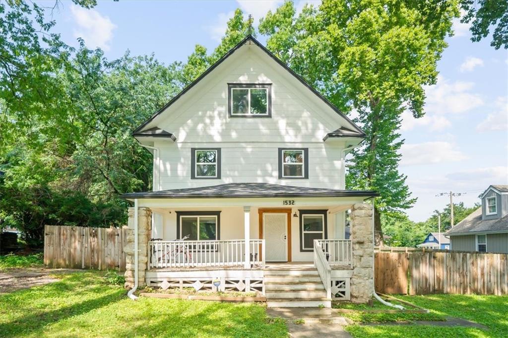 Listing Photo MLS #HMS2619690