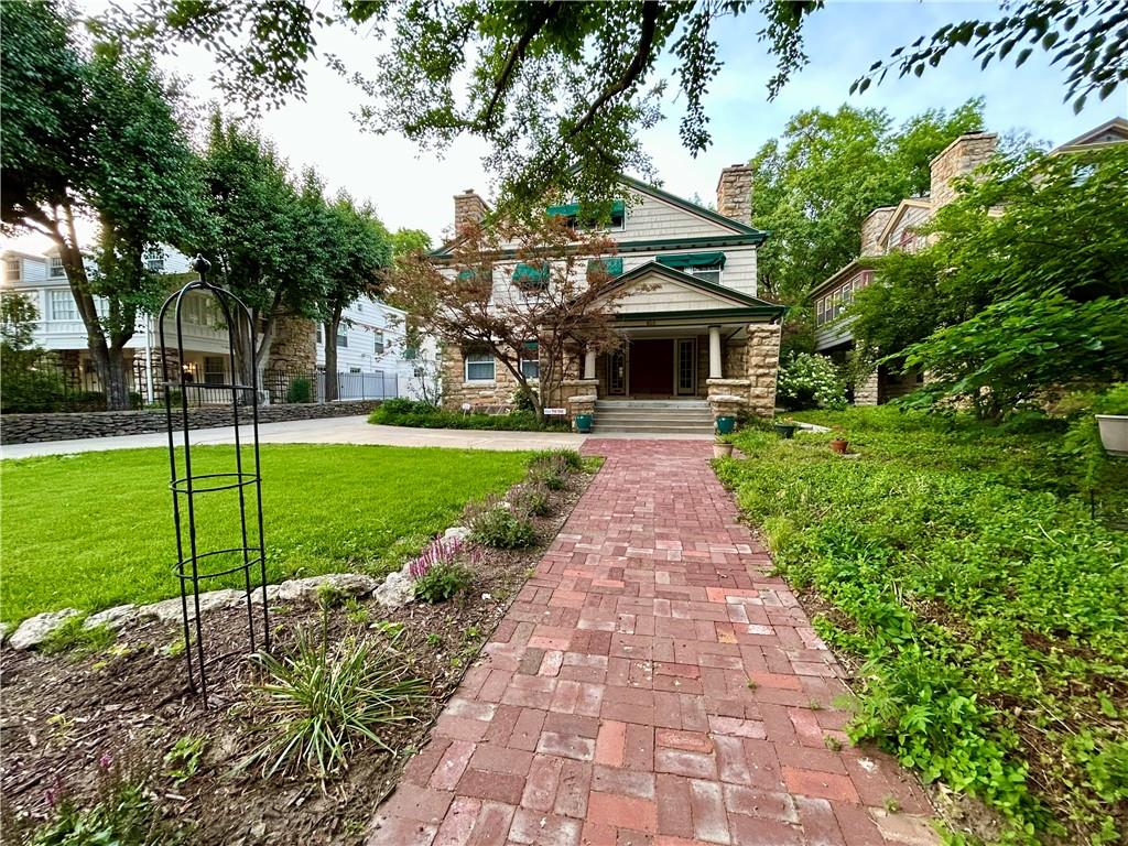 Listing Photo MLS #HMS2620141