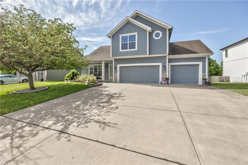 Listing Photo MLS #HMS2621085