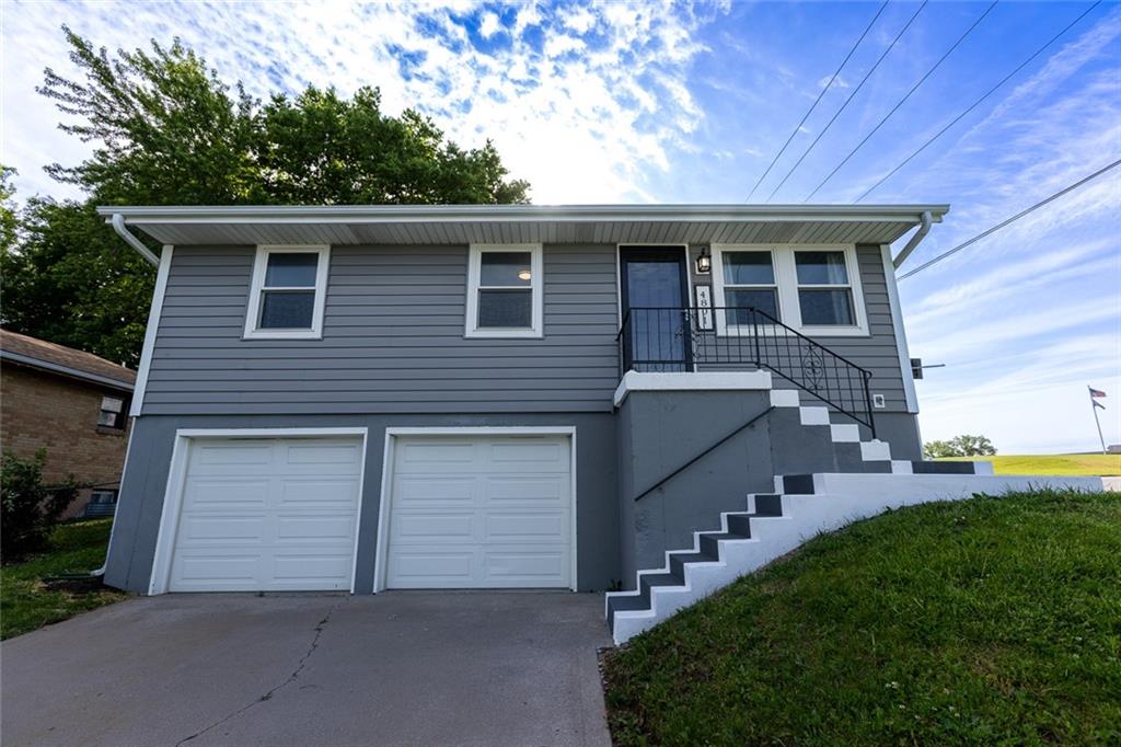 Listing Photo MLS #HMS2621503