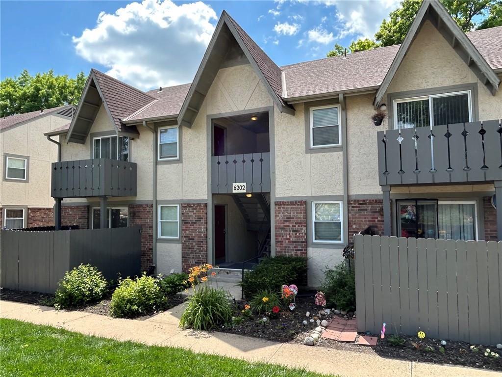 Listing Photo MLS #HMS2623031