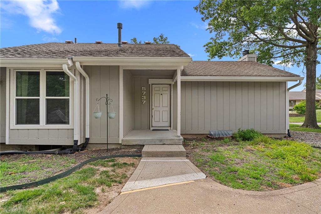 Listing Photo MLS #HMS2623037