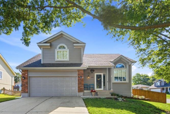 Listing Photo MLS #HMS2623159