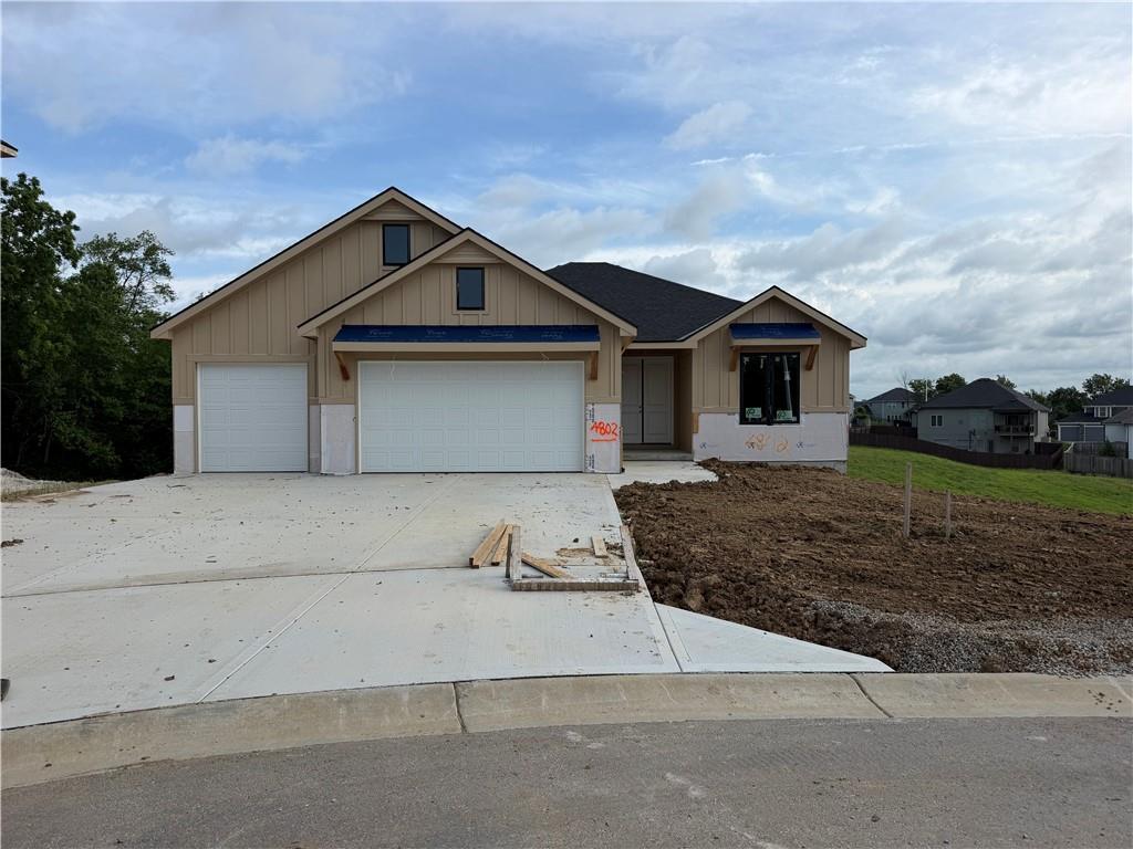 Listing Photo MLS #HMS2625828