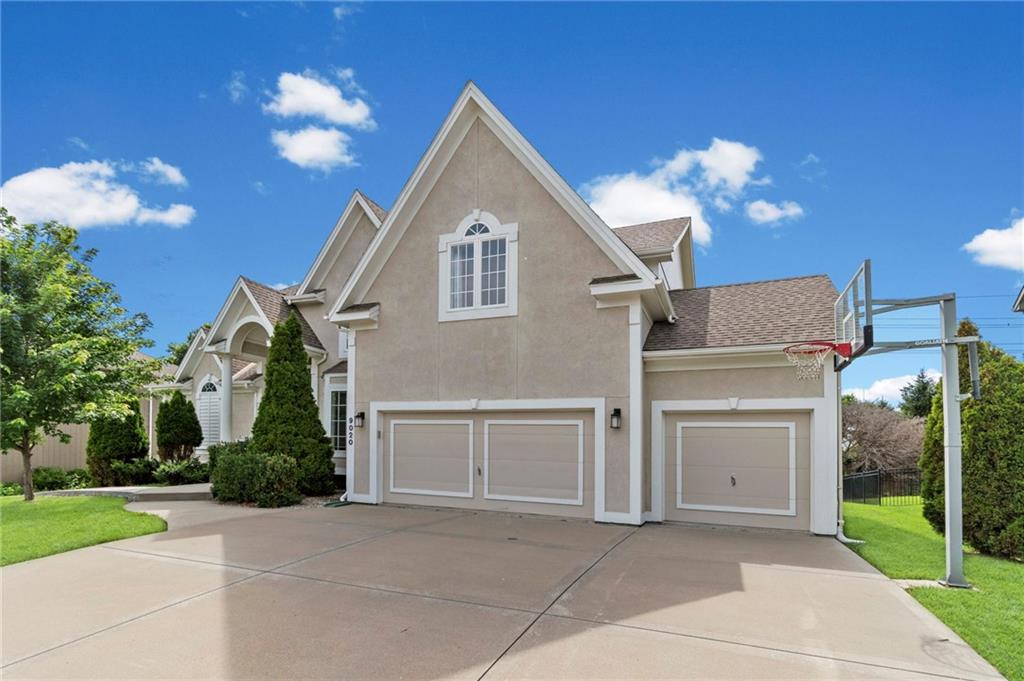 Listing Photo MLS #HMS2626885