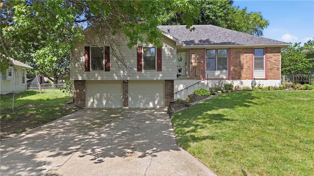 Listing Photo MLS #HMS2627456