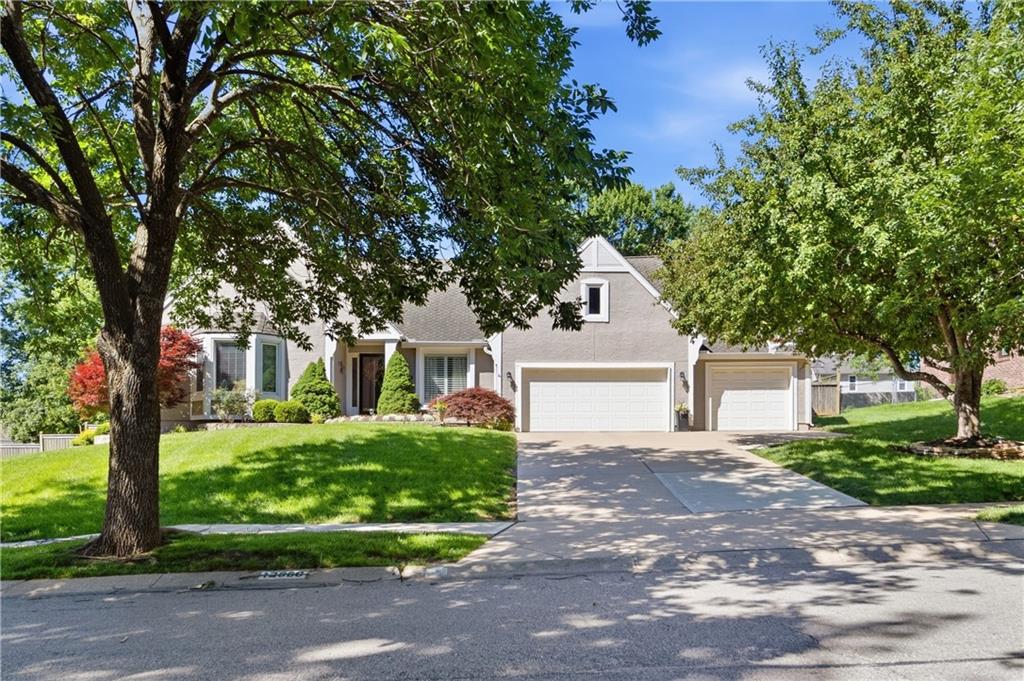 Listing Photo MLS #HMS2629231