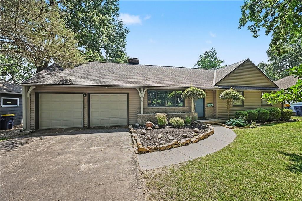 Listing Photo MLS #HMS2629522