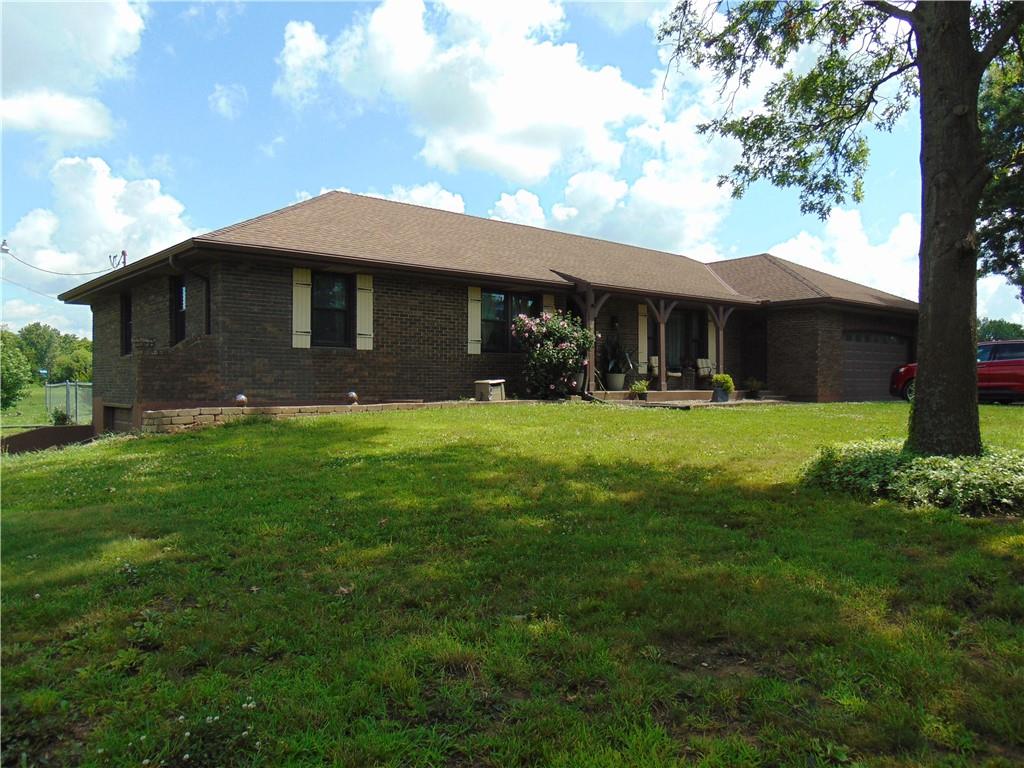 Listing Photo MLS #HMS2629930