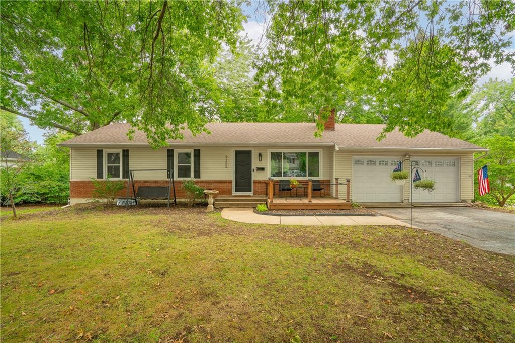 Listing Photo MLS #HMS2630039