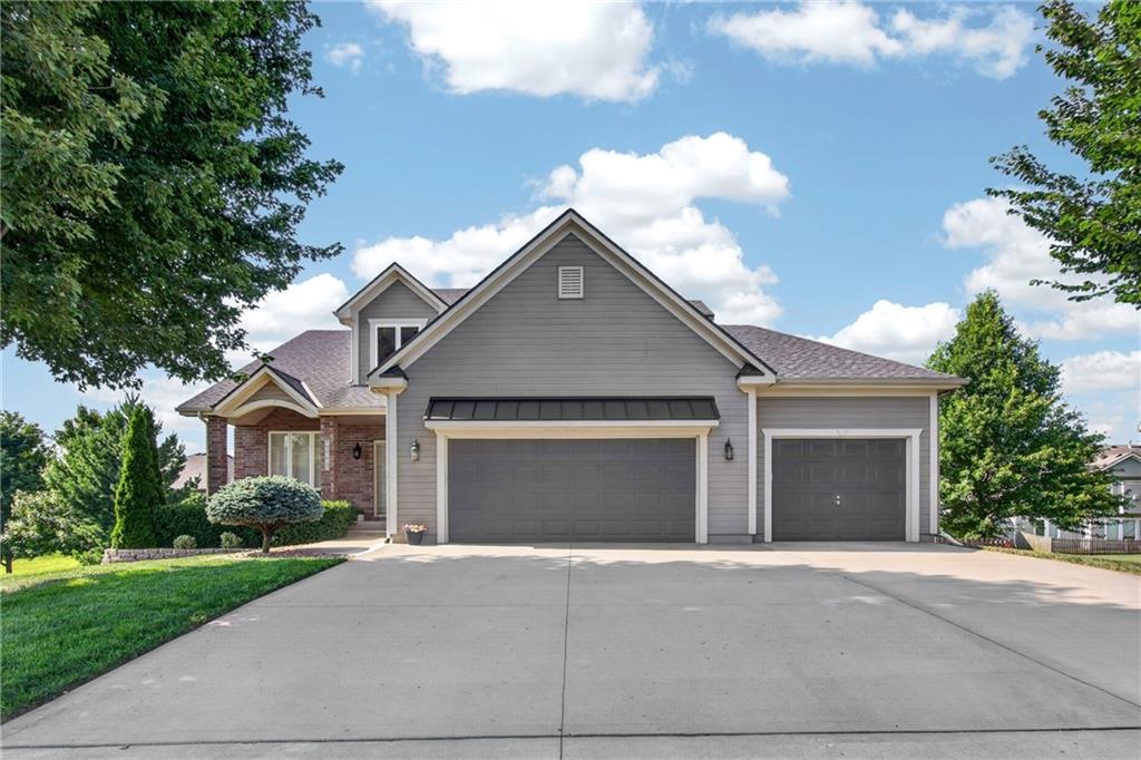 Listing Photo MLS #HMS2630131