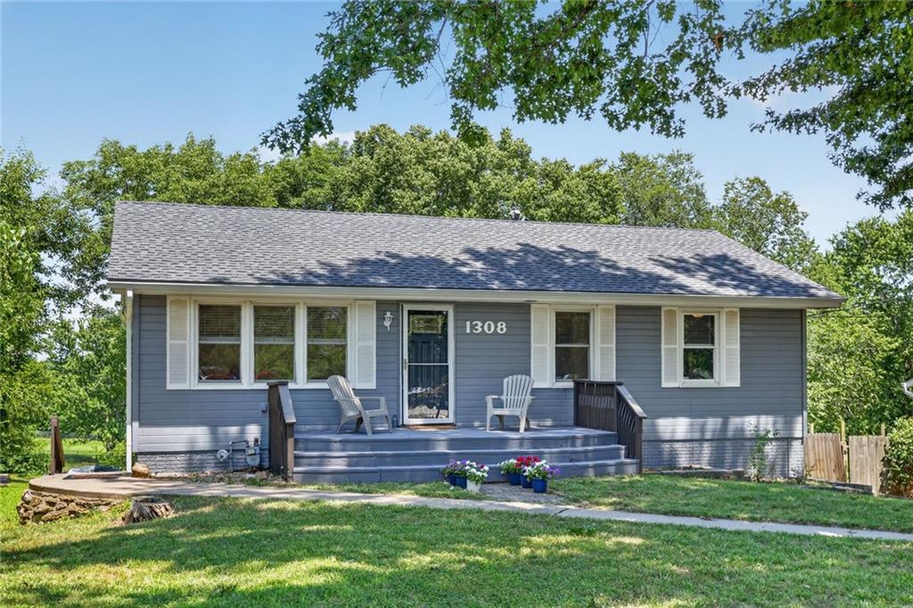 Listing Photo MLS #HMS2630452