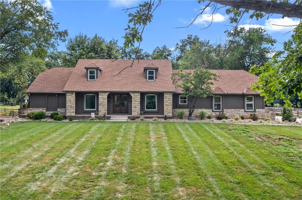 Listing Photo MLS #HMS2630481