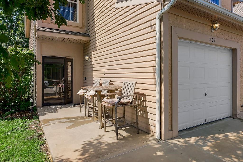 Listing Photo MLS #HMS2630691