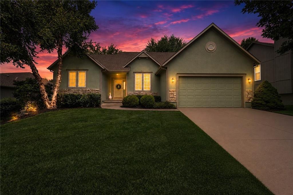 Listing Photo MLS #HMS2630891