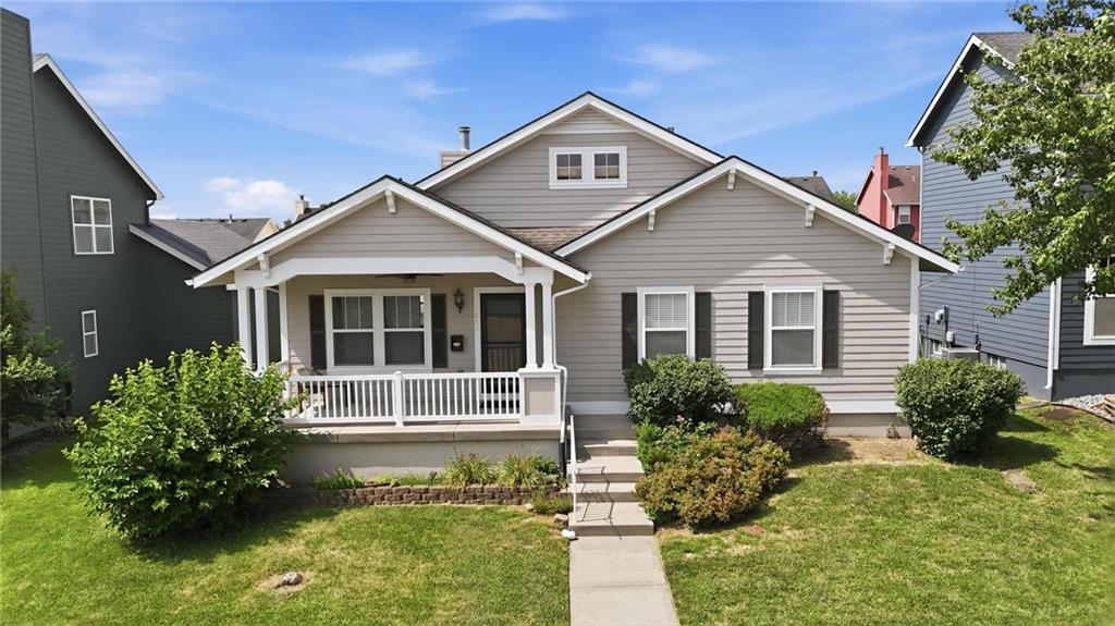 Listing Photo MLS #HMS2631093
