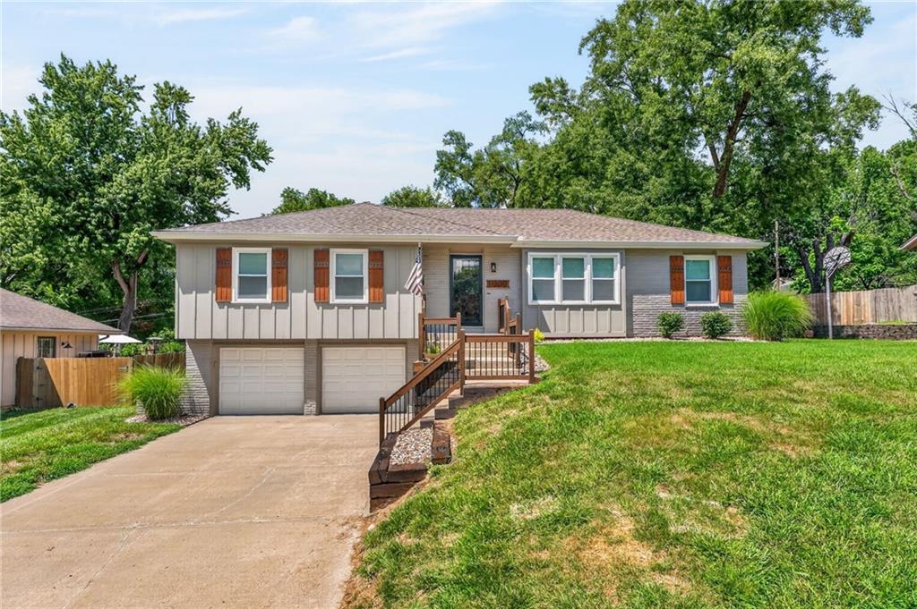 Listing Photo MLS #HMS2631146