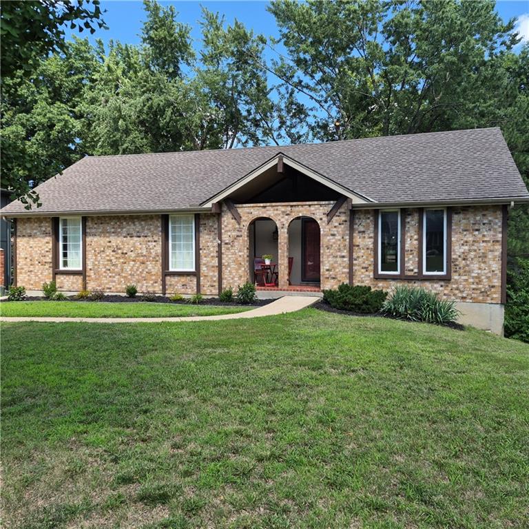 Listing Photo MLS #HMS2631183