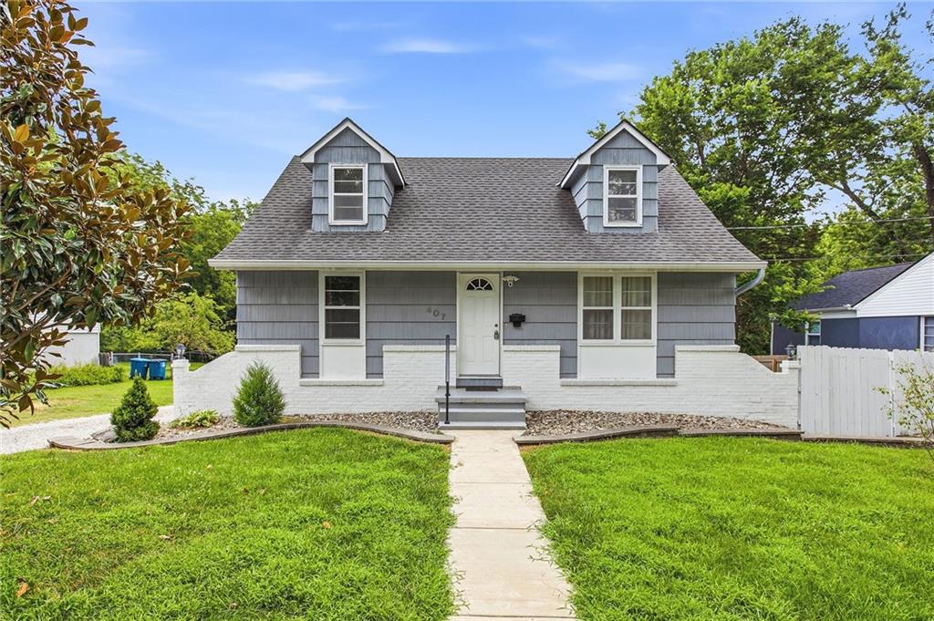 Listing Photo MLS #HMS2631253