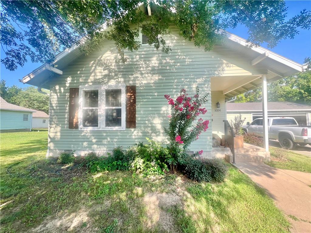 Listing Photo MLS #HMS2631459