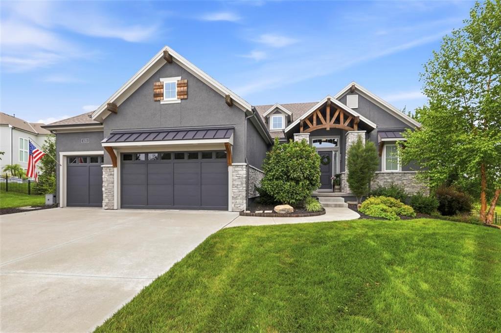 Listing Photo MLS #HMS2631502