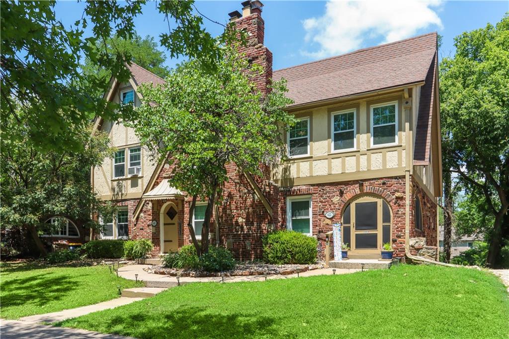 Listing Photo MLS #HMS2631515