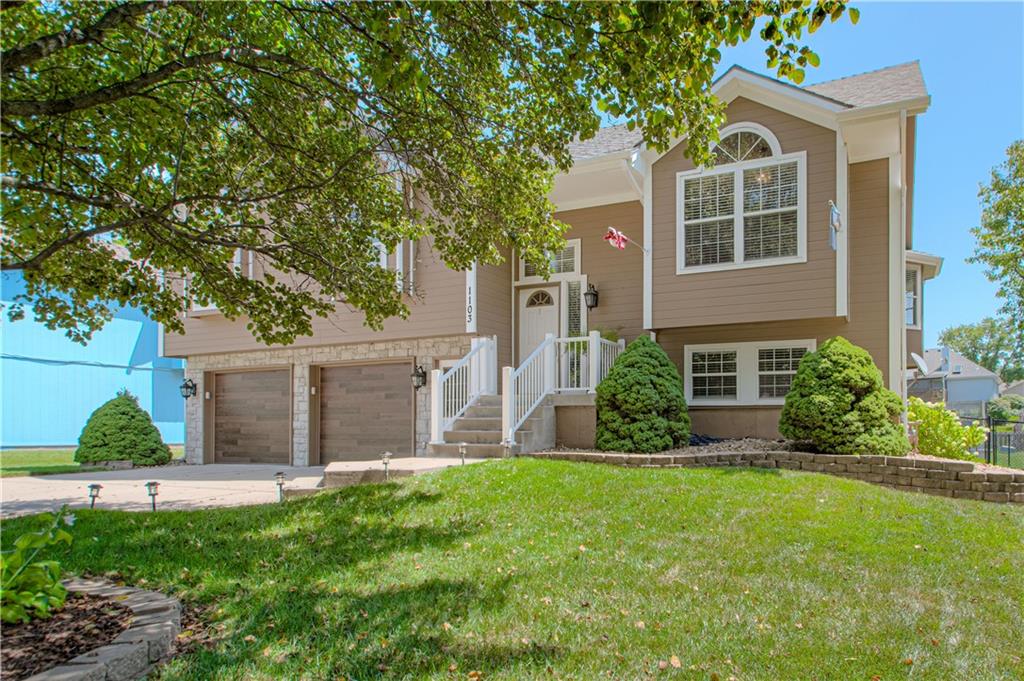 Listing Photo MLS #HMS2631960