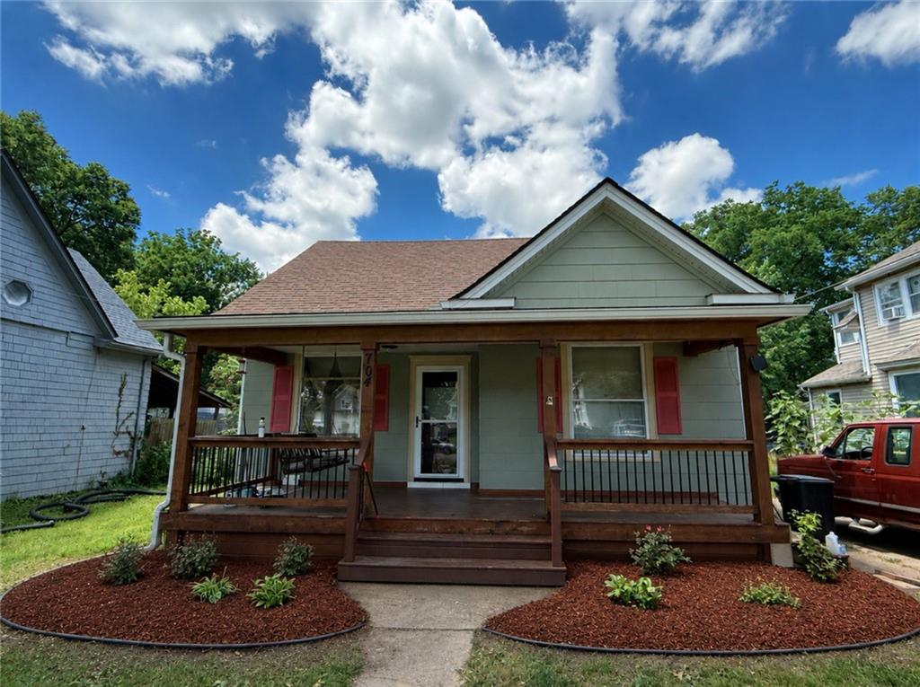 Listing Photo MLS #HMS2631994