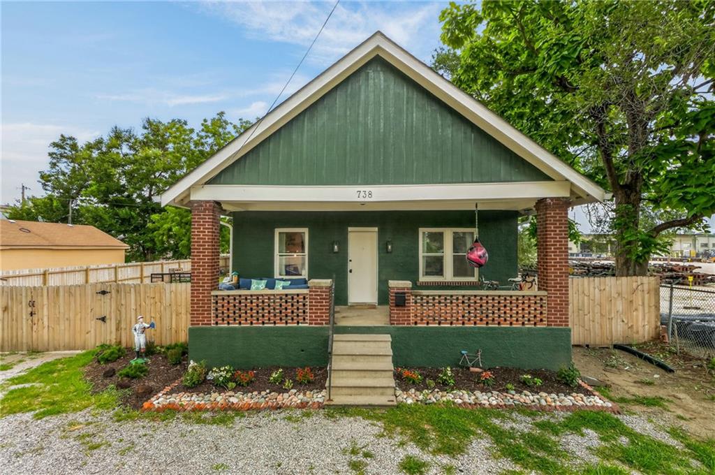 Listing Photo MLS #HMS2632226