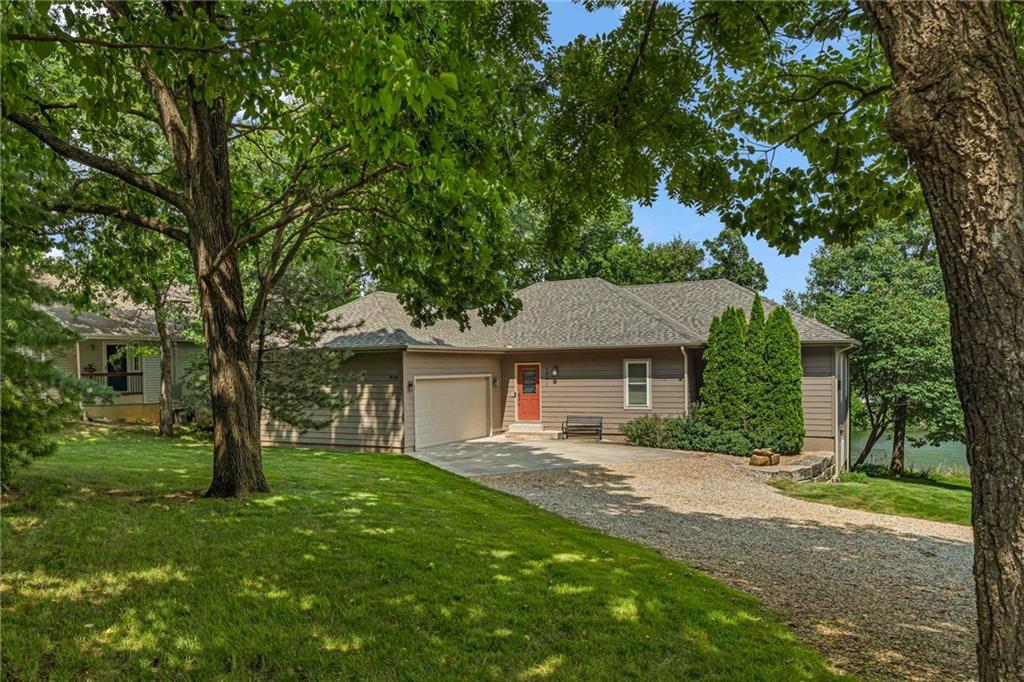 Listing Photo MLS #HMS2632479
