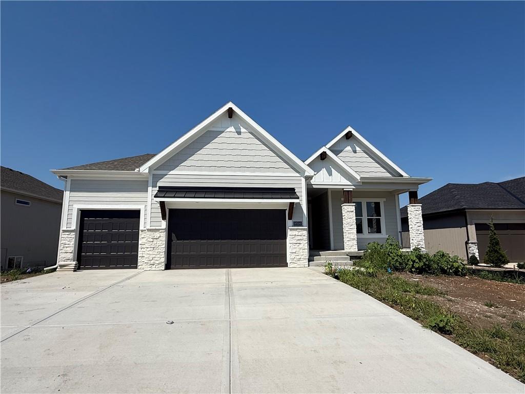 Listing Photo MLS #HMS2632525