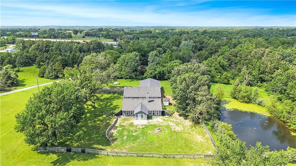 Listing Photo MLS #HMS2632725