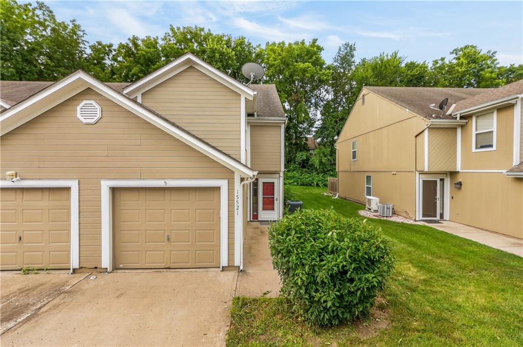 Listing Photo MLS #HMS2632790