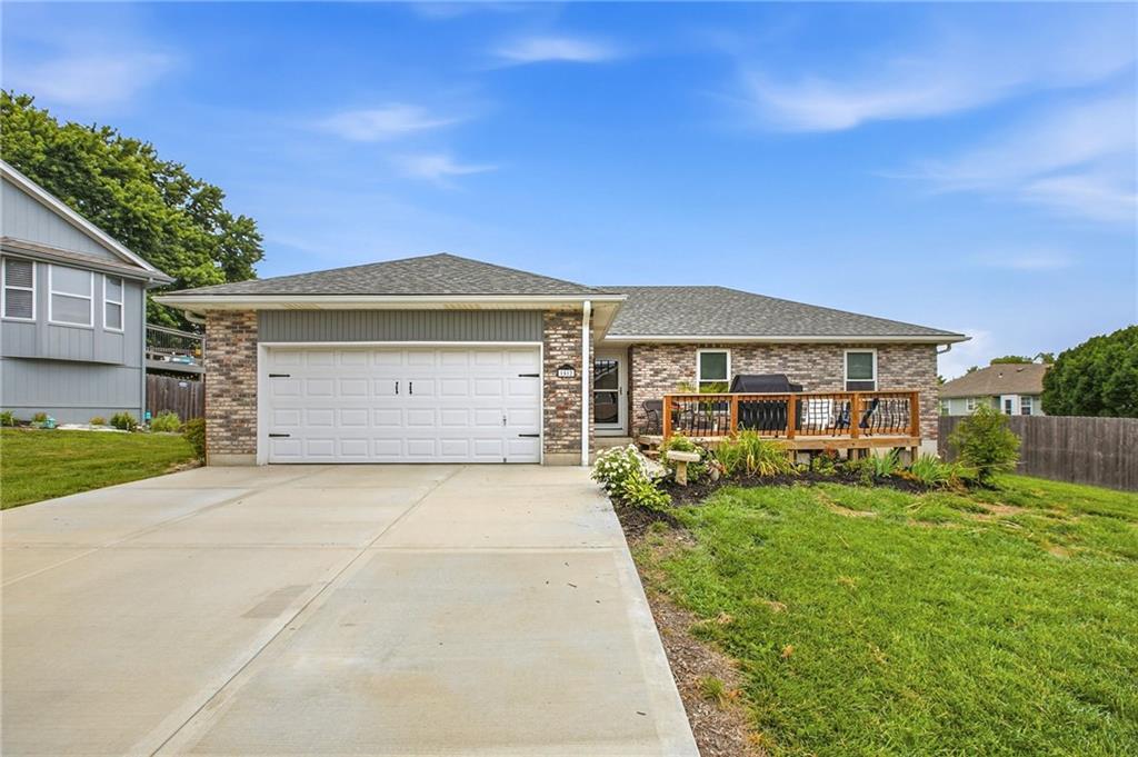 Listing Photo MLS #HMS2633081