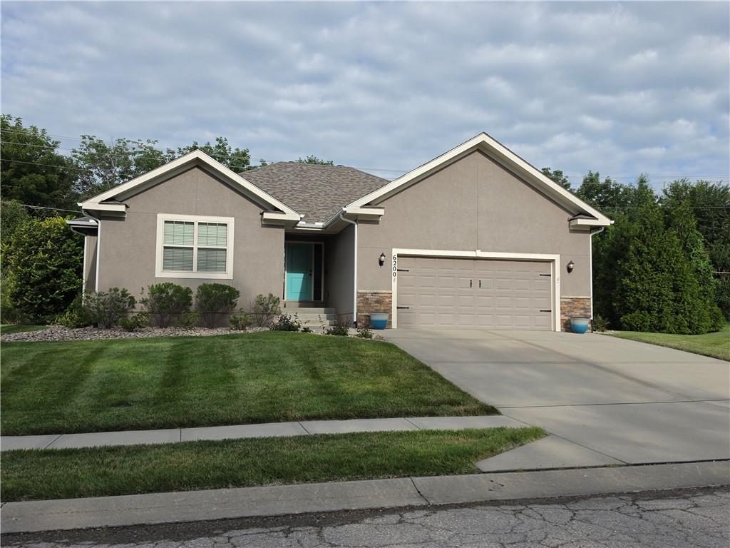 Listing Photo MLS #HMS2633131