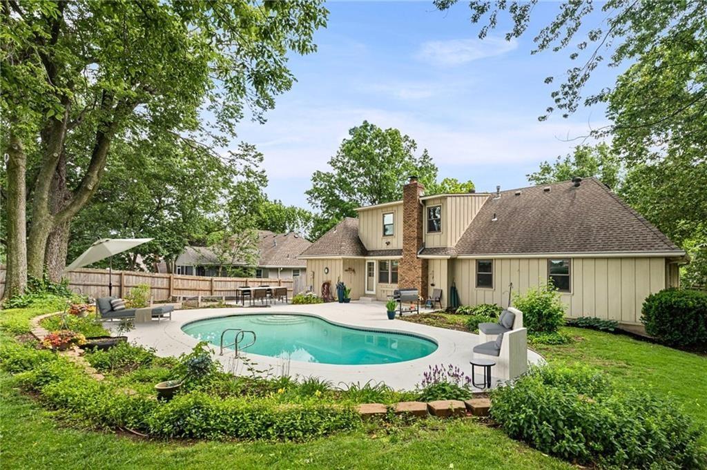 Listing Photo MLS #HMS2633230