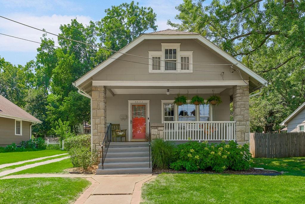 Listing Photo MLS #HMS2633639