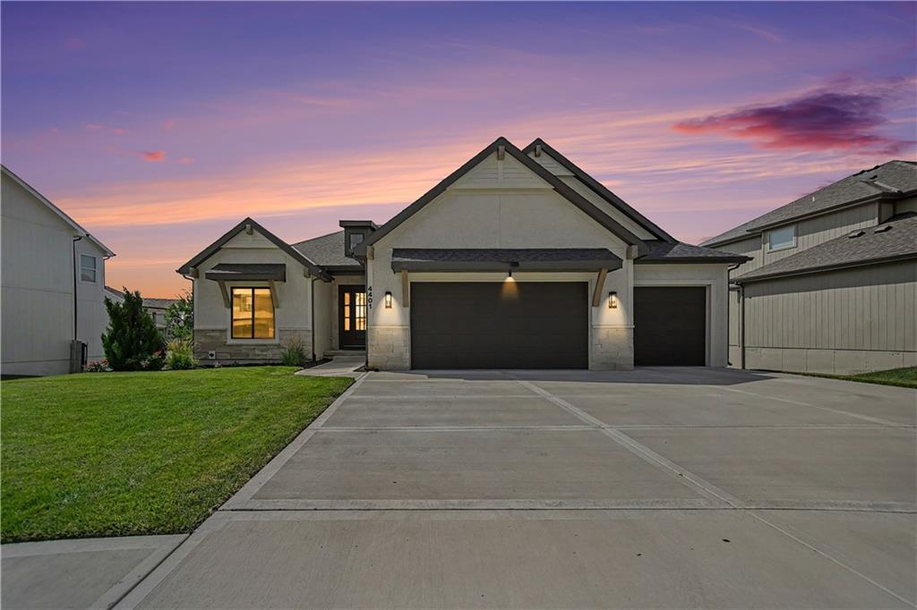 Listing Photo MLS #HMS2634043