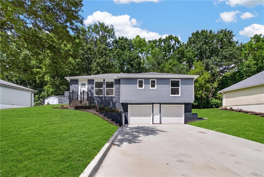 Listing Photo MLS #HMS2635303