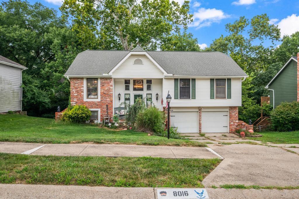 Listing Photo MLS #HMS2635923