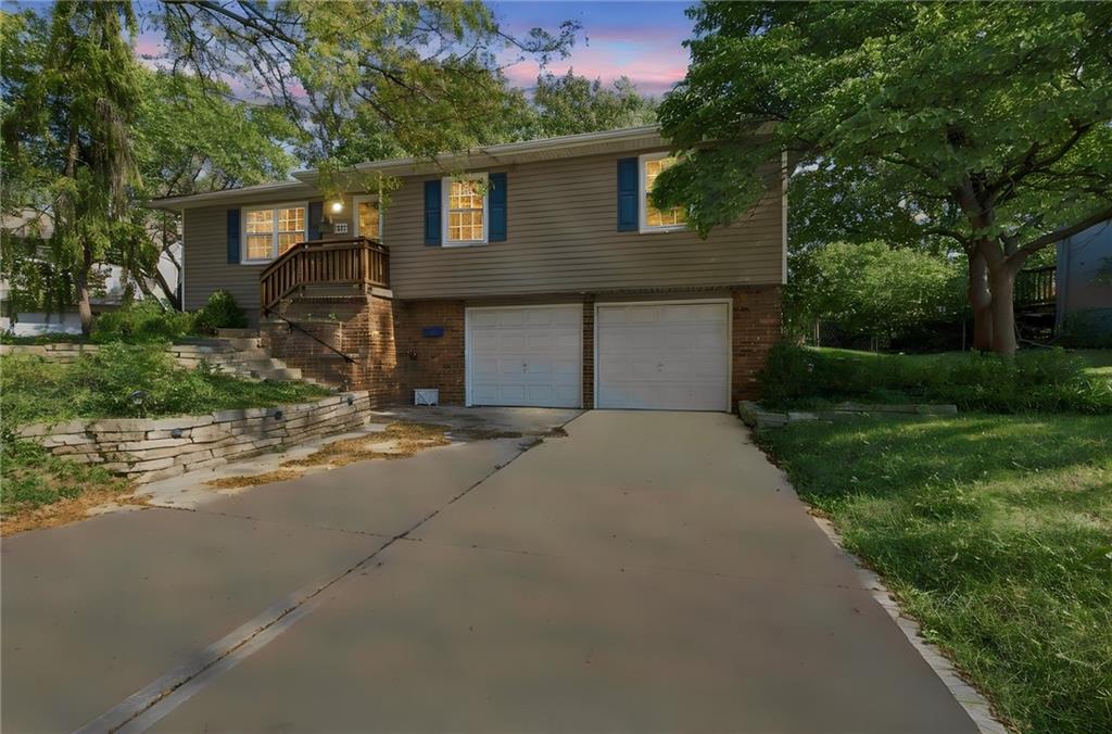 Listing Photo MLS #HMS2635965
