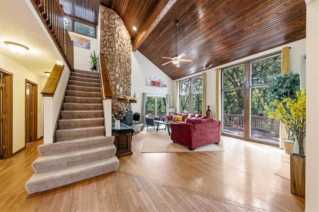 Listing Photo MLS #HMS2636438