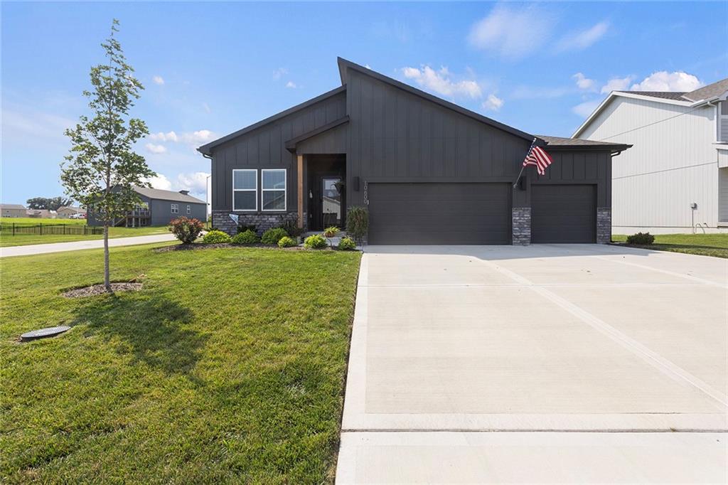 Listing Photo MLS #HMS2636534