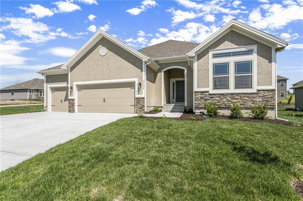 Listing Photo MLS #HMS2636620