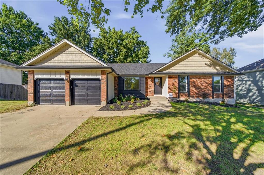 Listing Photo MLS #HMS2637477